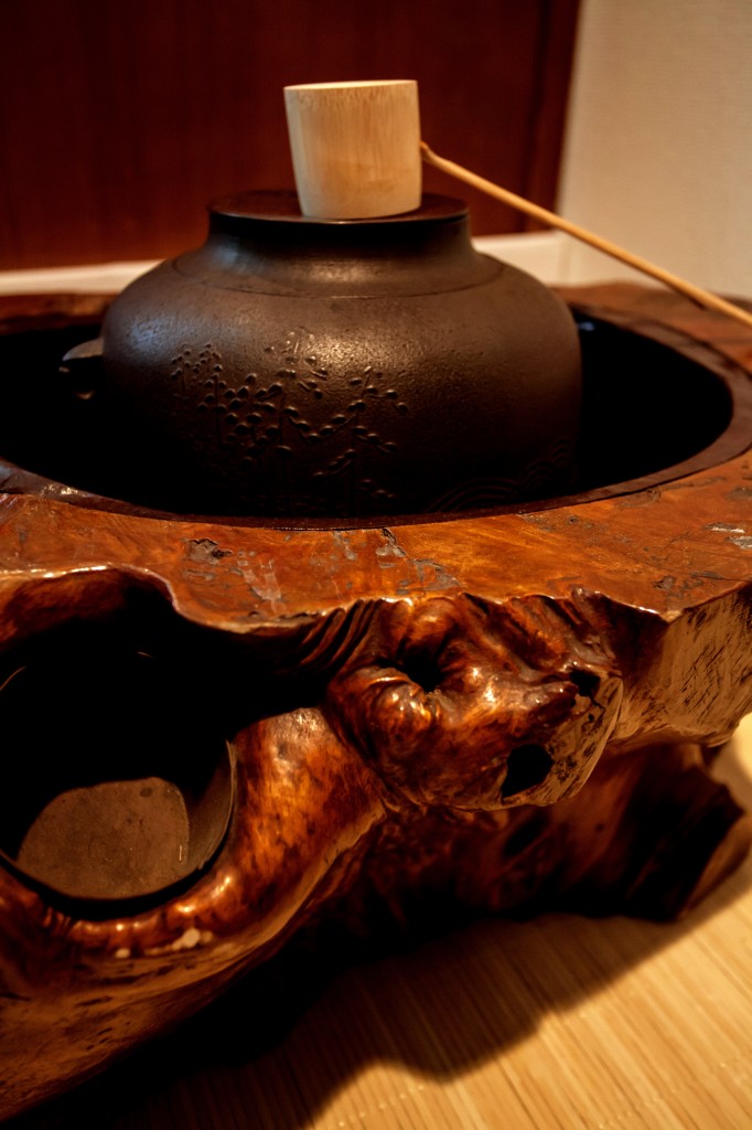 ぶんぶく茶釜 二子玉川 タイ古式 マッサージ saryo (さりょう）